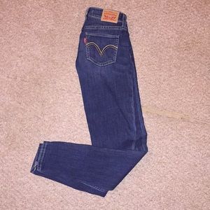 Levi skinny jeans!